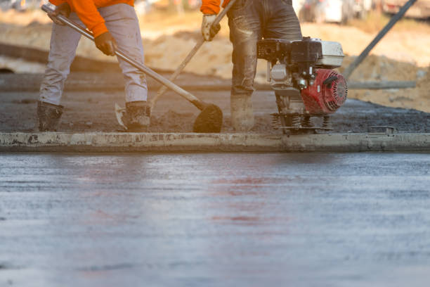 Best Concrete Driveway Installation in Interlachen, FL
